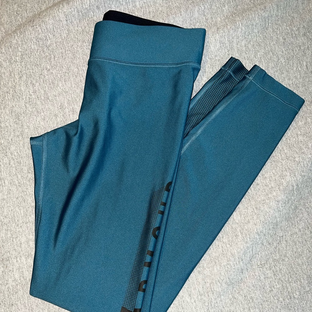 Under Armour Women’s Compression Leggings